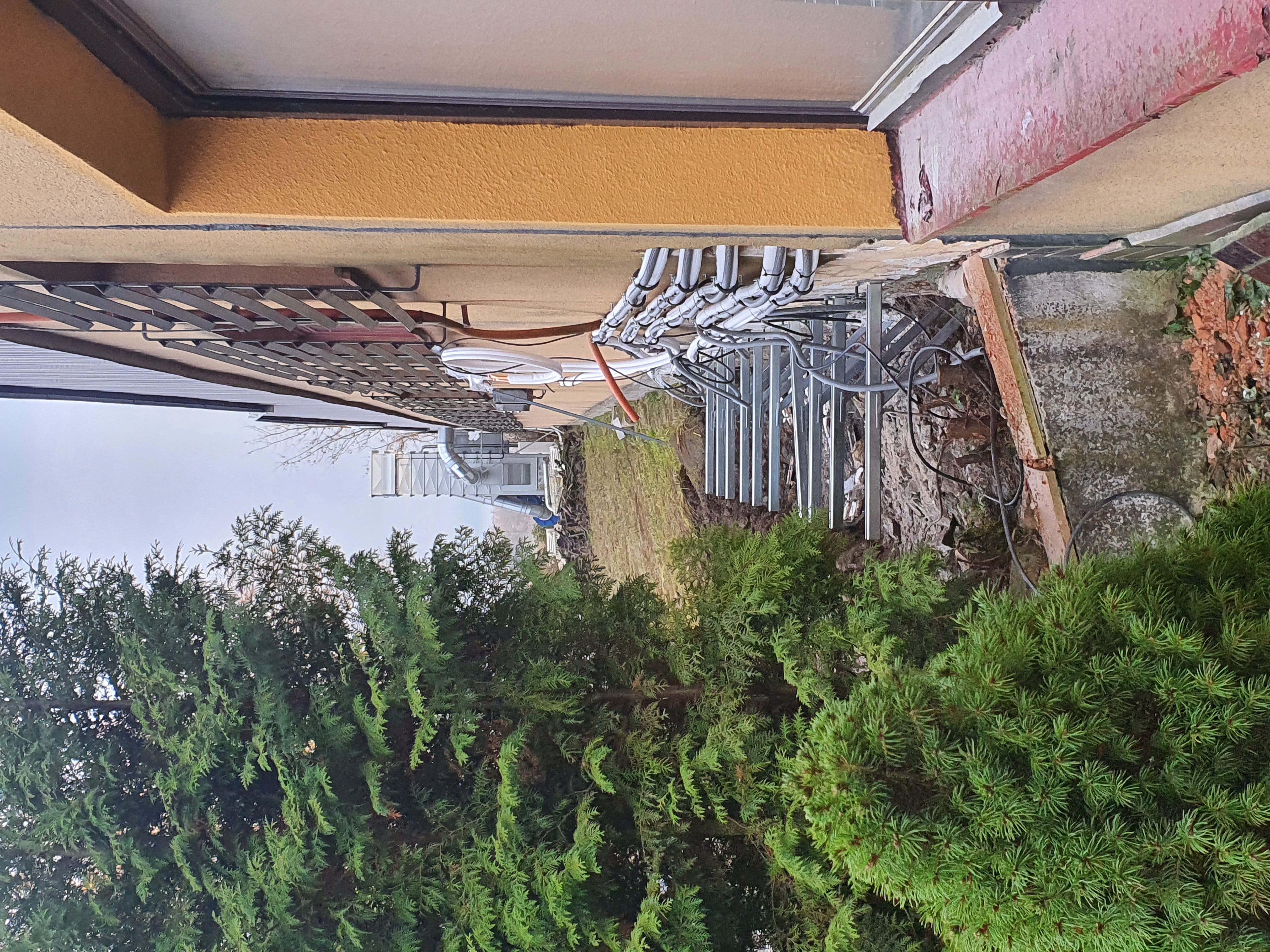 Průmyslové instalace
