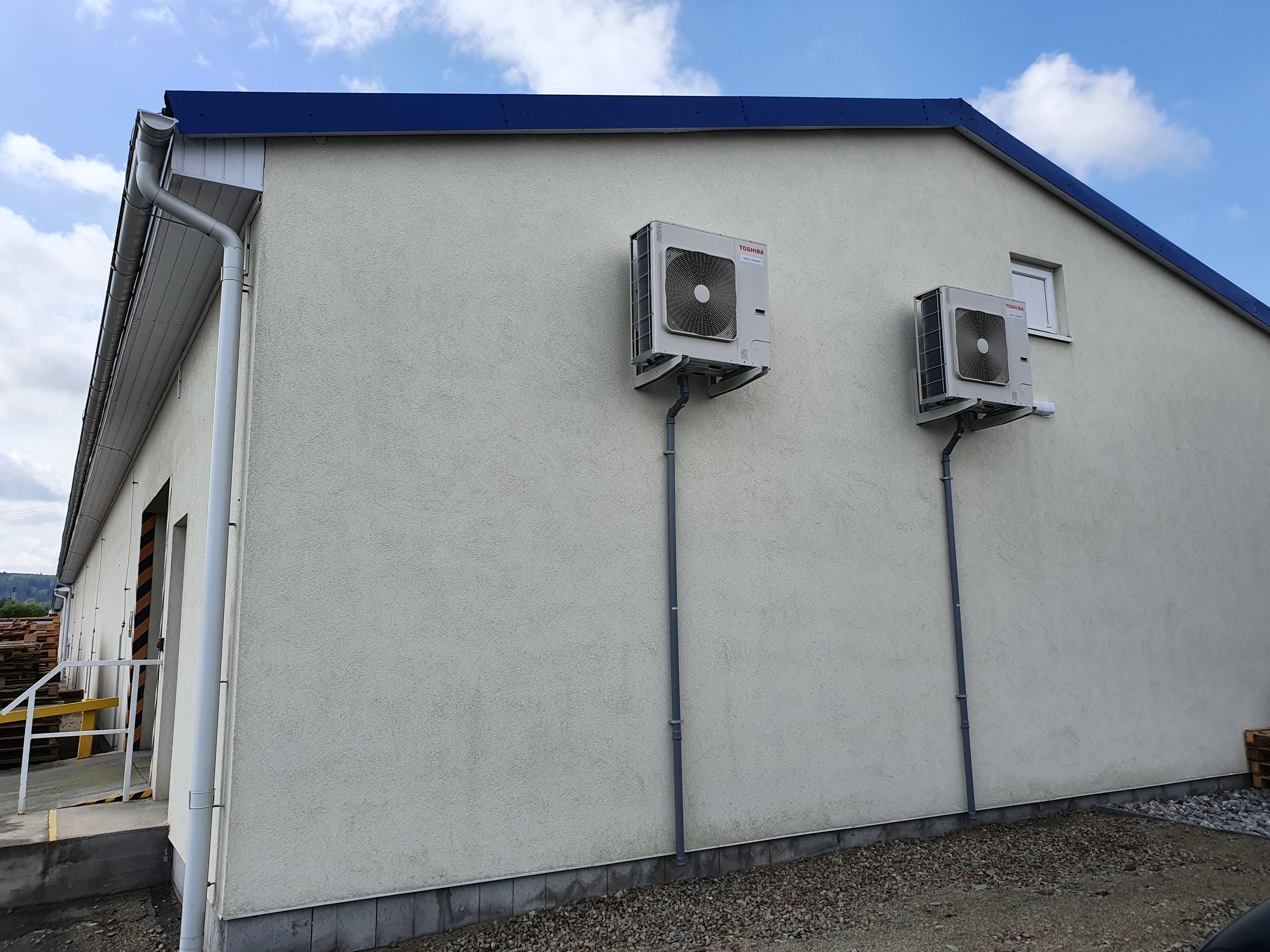 Průmyslové instalace