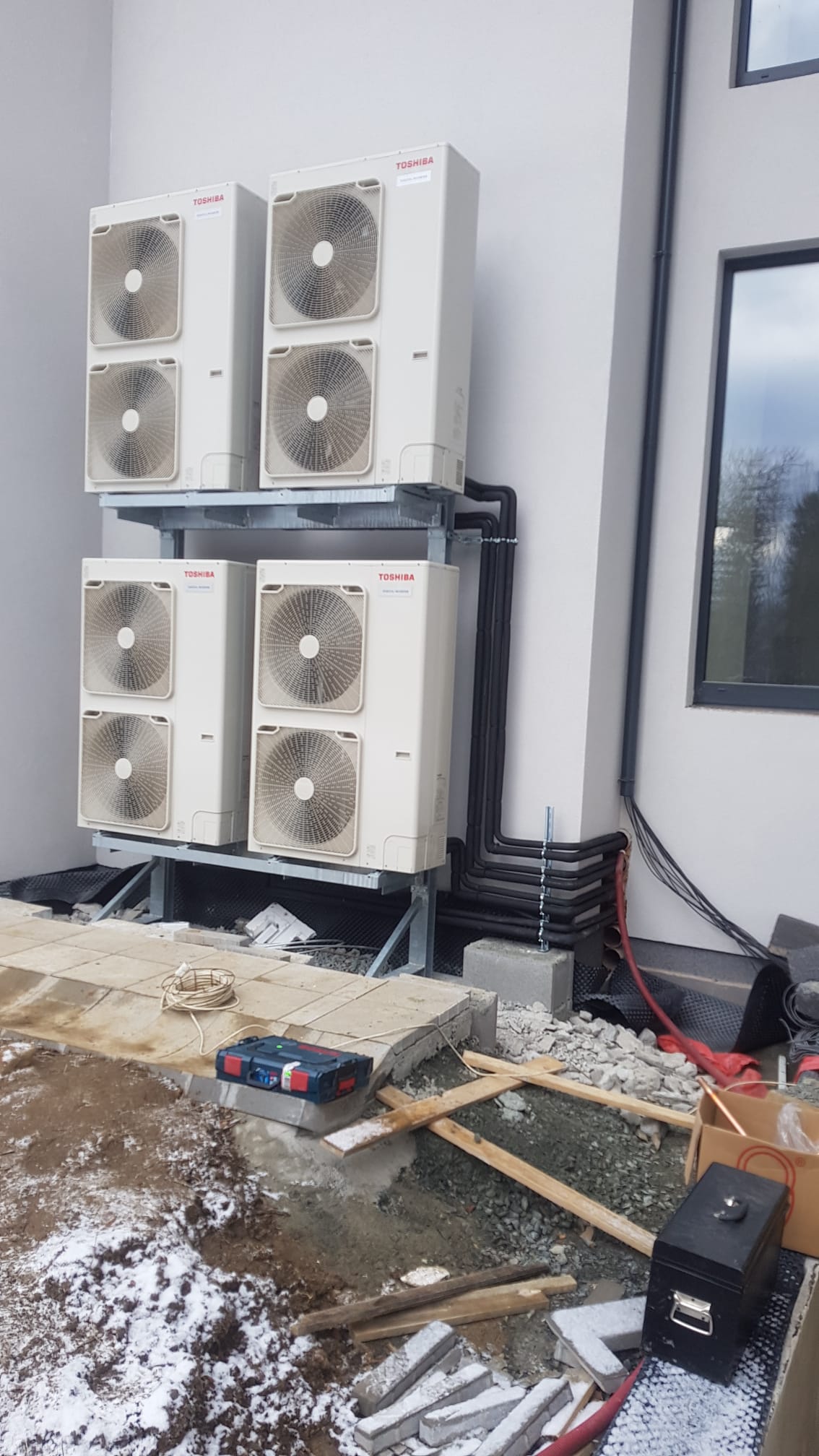 Průmyslové instalace