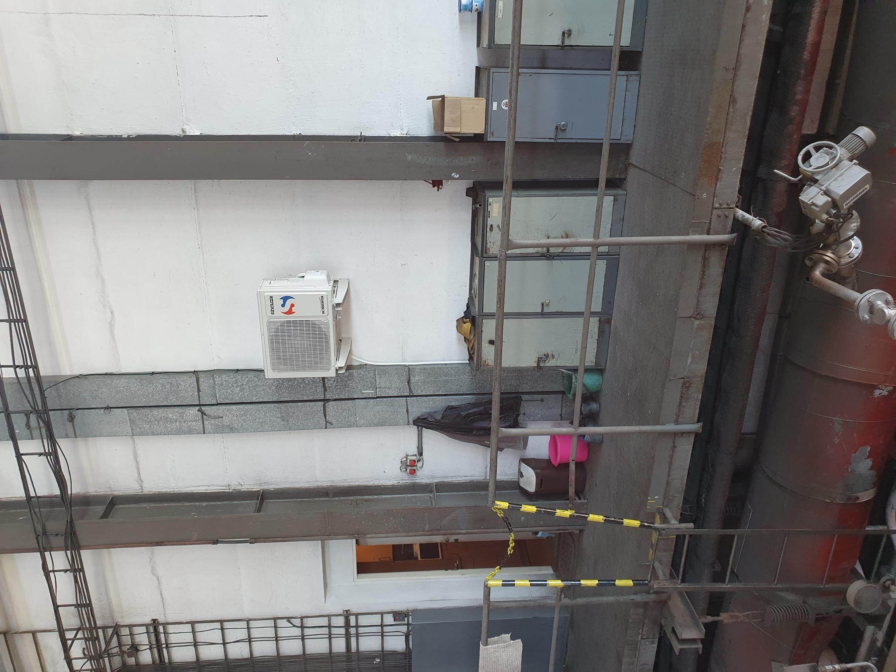 Průmyslové instalace
