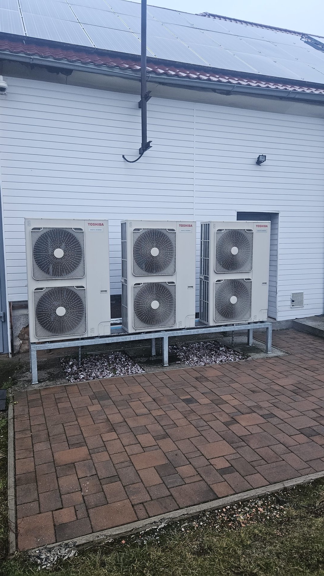Průmyslové instalace